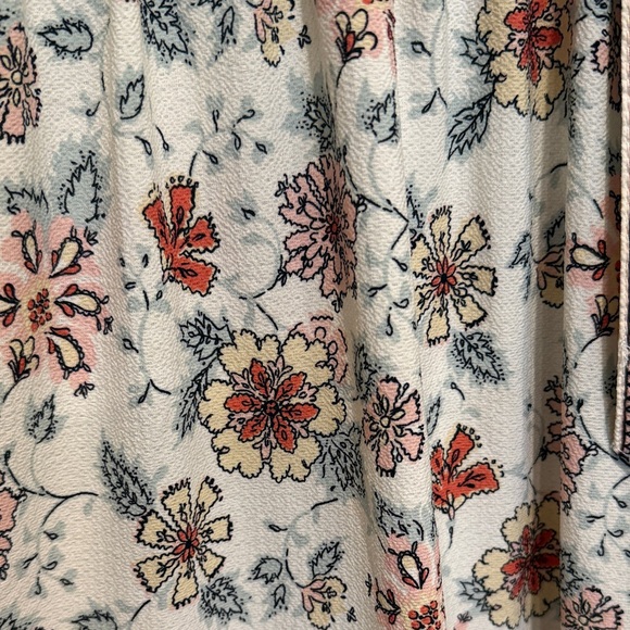 Max Studio White Maxi Dress with Rust Floral Print ( Perfect for Easter) - Picture 4 of 6